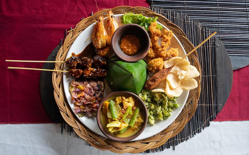 História Culinária: A Gastronomia da Indonésia