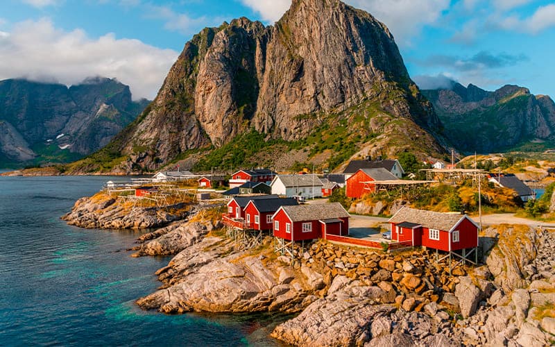 Ilhas Lofoten: Natureza extrema para viajantes curiosos